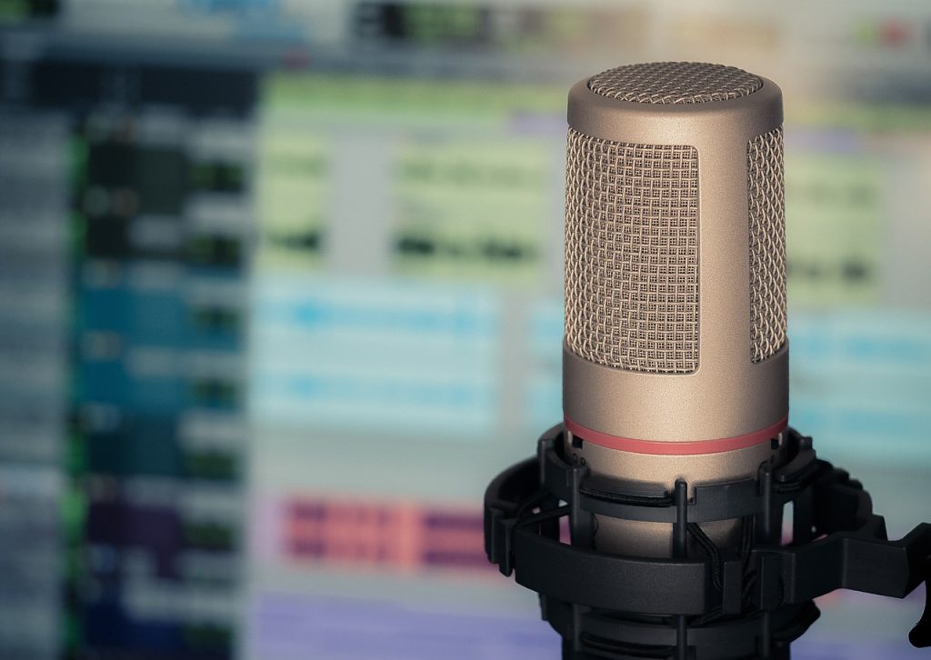 microphone, sound, computer, interview, reporter, speech, entry, singing, studio, musicians, music, play, stereo, podcast, podcasts, gold, bass, composing, interview, interview, podcast, podcast, podcast, podcast, podcast